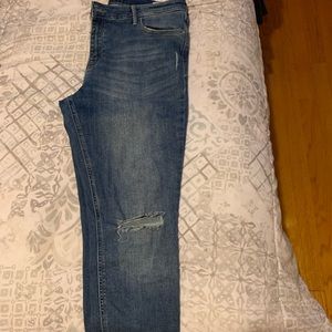 Old Navy “Rockstar” “Super Skinny” Ripped Jeans